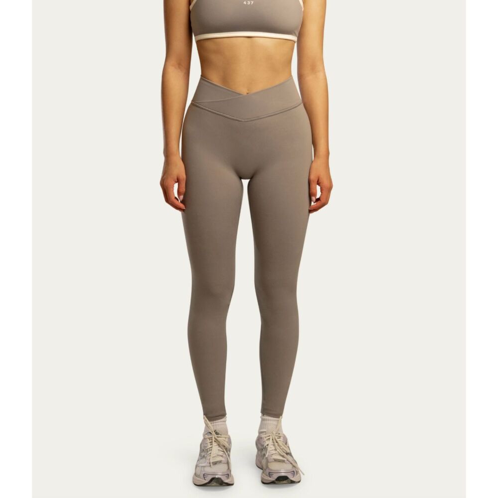 437 The V Workout Legging Clay Mask Small